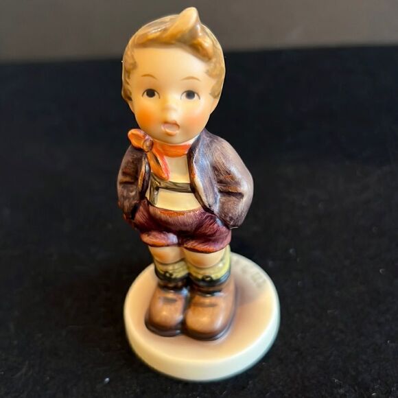 Goebel Hummel 490 "Carefree" First Issue - TMK7 - Picture 1 of 5